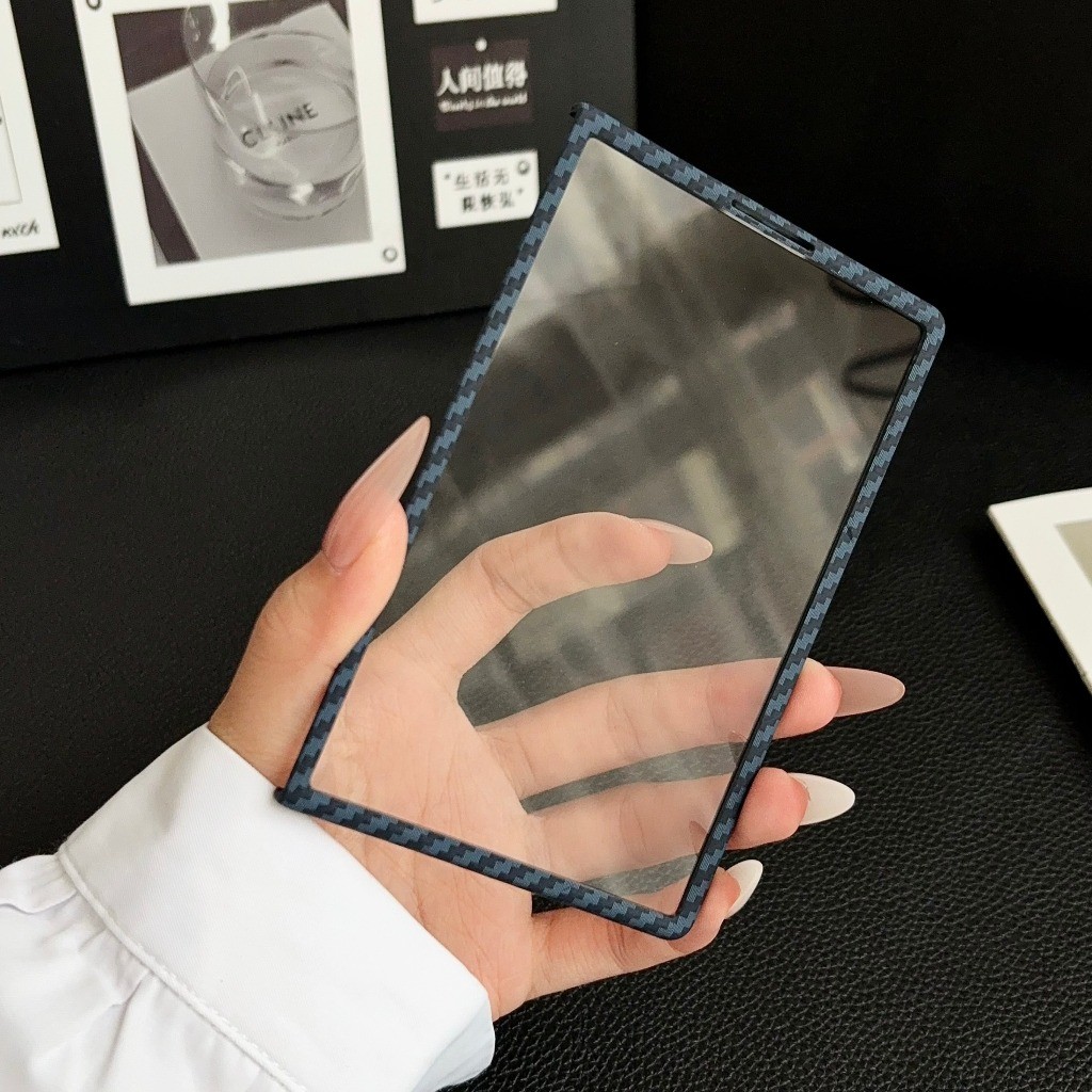 Carbon Fiber For Magsafe Magne - огляд і ціна Tempered Glass Screen